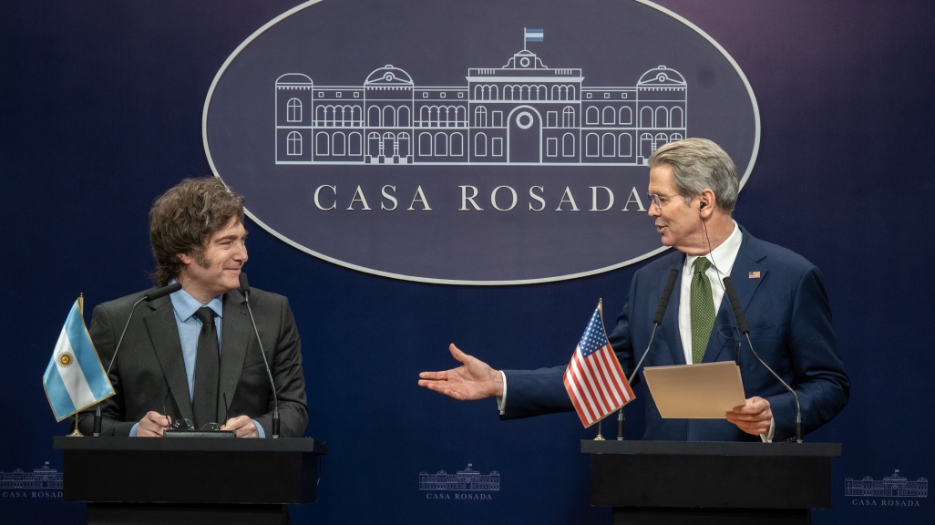 Argentine President Javier Milei and U.S. Treasury Secretary Scott Bessent. (Bessent's X Account)